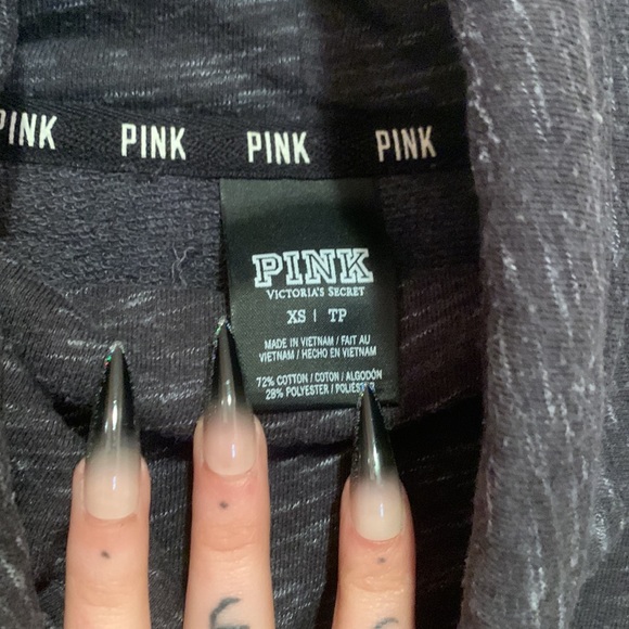 Victoria’s Secret pink oversize pull over sweater - Picture 4 of 6